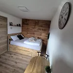 Relax House Kolpa View Podzemelj Počitniška hiša