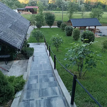 Сasa de vacaciones Relax House Kolpa View Podzemelj *