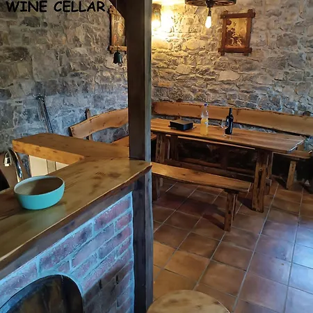 Relax House Kolpa View Podzemelj بيت للعطل *