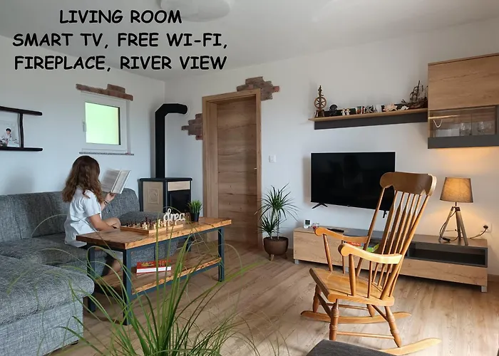 펜션 Relax House Kolpa View Podzemelj