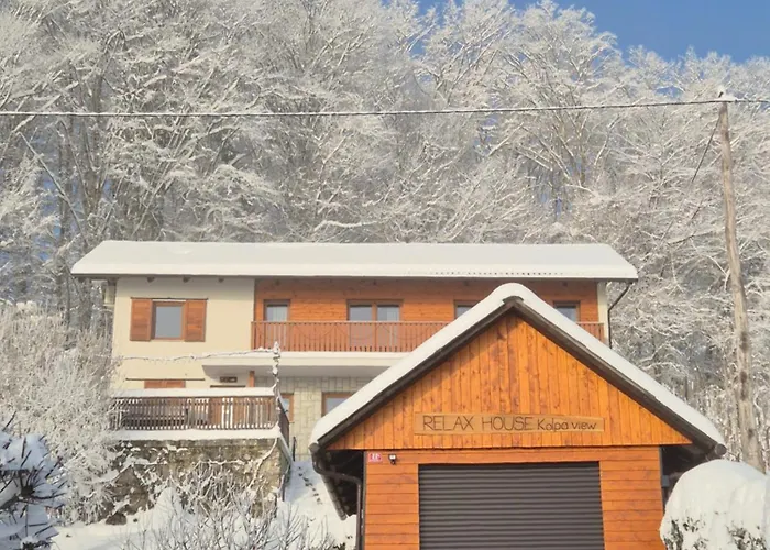 Relax House Kolpa View Podzemelj 펜션